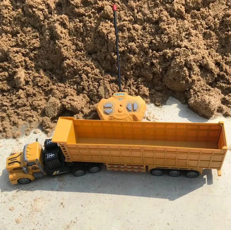 4 Channel Remote Control Dump Truck with Trailer Toy